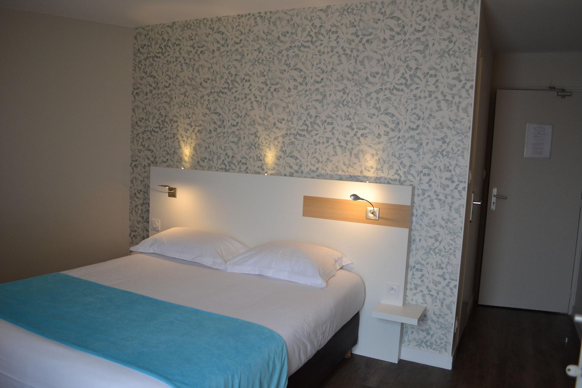 Brit Hotel Les Alizes Порник Экстерьер фото