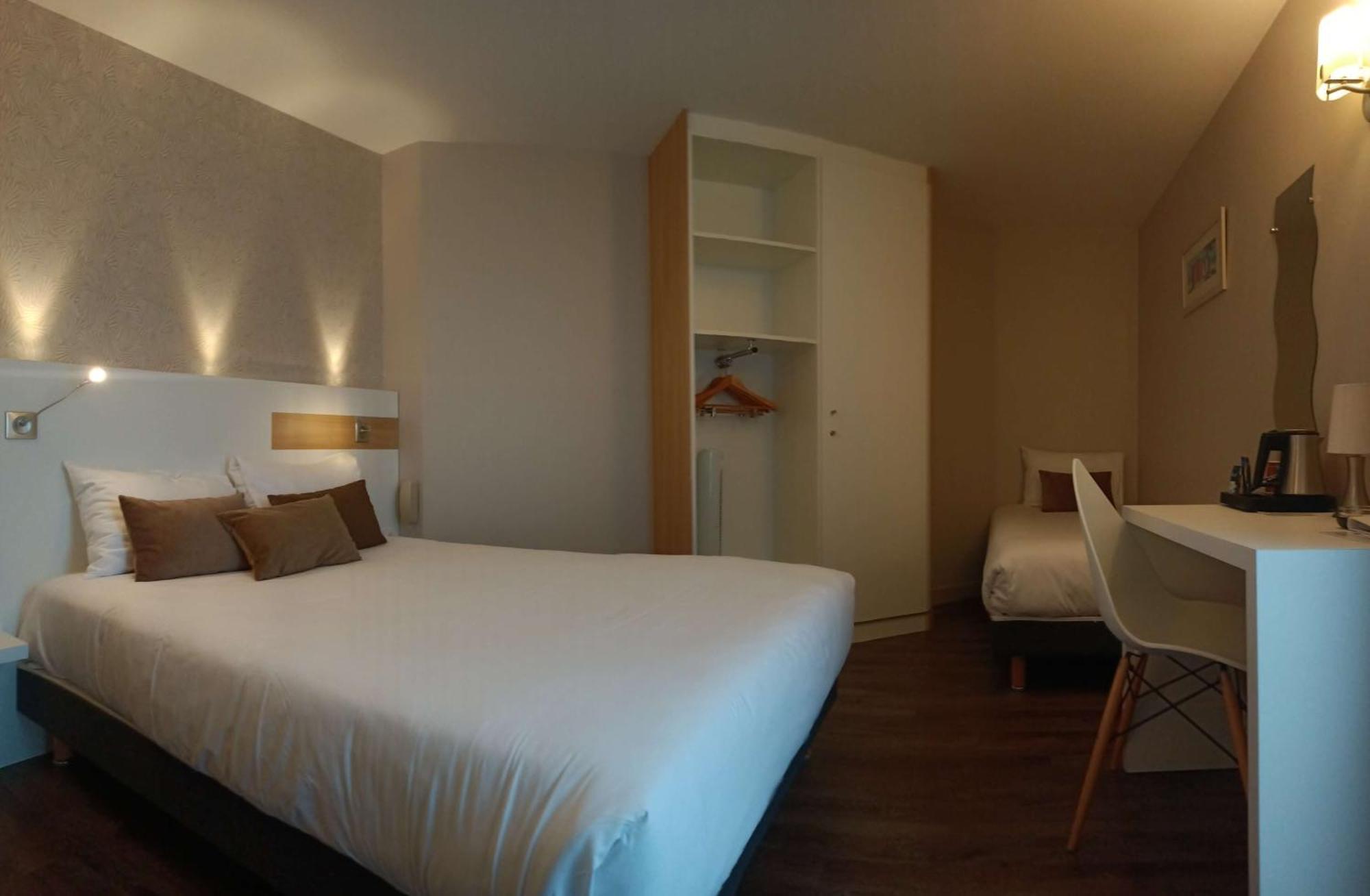 Brit Hotel Les Alizes Порник Экстерьер фото