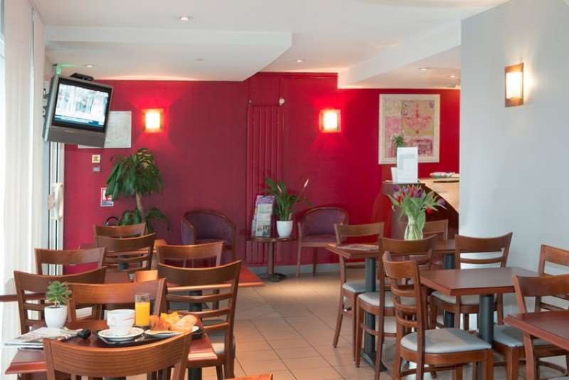 Brit Hotel Les Alizes Порник Интерьер фото